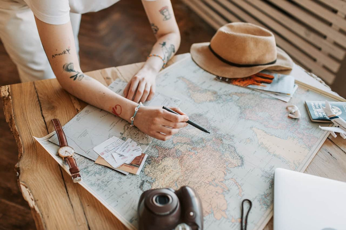 How to Pack Your Hat for Travel and Moving